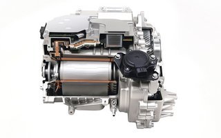 Den nyudviklede elmotor er bygget sammen med transmission og omformer.