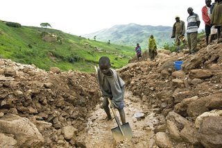 Børnearbejde og urimelige arbejdsvilkår for voksne forekommer i minerne i Demokratiske Republik Congo. Foto: Scanpix