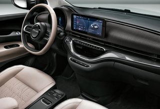 Fiat 500 elektrisk har en stor 10,25 tommer skærm i topudgaverne.