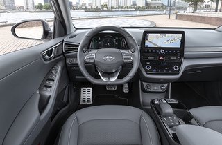 Hyundai Ioniq electric kabine