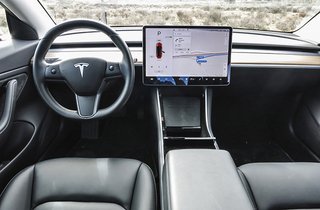 Tesla Model 3 kabine