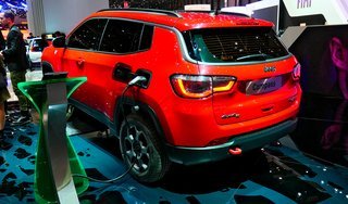 Jeep Compass som plugin-hybrid.