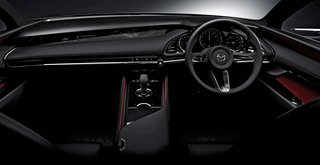 Mazda Kai kabine.