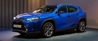 Elbilen Lexus UX 300e. Den ventes klar sidst på året.