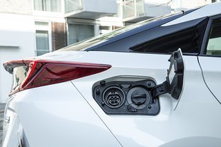Toyota Prius Plug-In ladestik