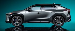 Toyota BZ4X kommer på markedet i midten af 2022. Bilen bliver en verdensbil, men Toyota vil især sælge den i Kina og Europa.