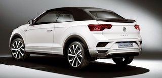 VW T-Roc med kalechen oppe.