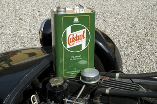 Tjek motoren inden du sætter veteranbilen til vinteropbevaring