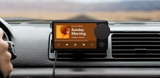 Spotify Car Thing er lavet til både podcasts og musik.
