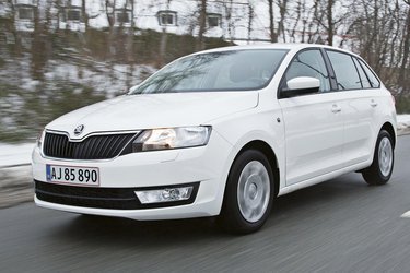 Skoda Rapid Spaceback er en flot stationcarlignende variant af den mere traditionelle Rapid hatchback. Merprisen for Spaceback er 13.000 kr.