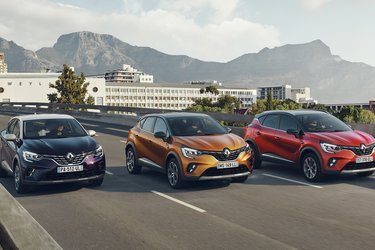Der bliver hele 90 udgaver af Renault Captur at vælge mellem, når anden generation af den populære mini-SUV dukker op til efteråret.