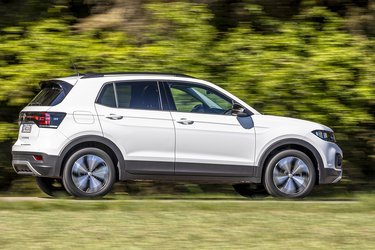 VW T-Cross har et rent SUV-design, der giver bilen en tydelig profil.