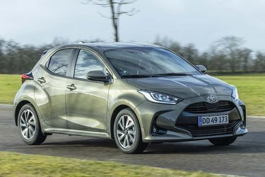 Toyota Yaris Hybrid har tidligere vundet en gruppetest og blev Car of the Year i 2021. Den her testede Yaris har ikke hybridteknik.