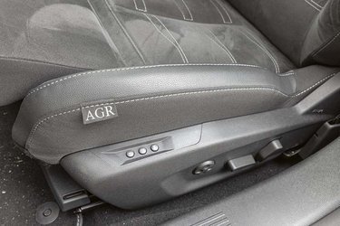 AGR-sæder er standard i alle udgaver og byder på glimrende støtte.