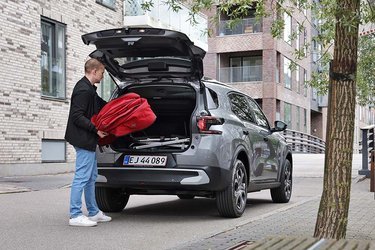 Med et bagagerum på 460 liter er der god plads til f.eks. en barnevogn, og Citroën ë-C3 Aircross er dermed en udmærket bil for en børnefamilie.