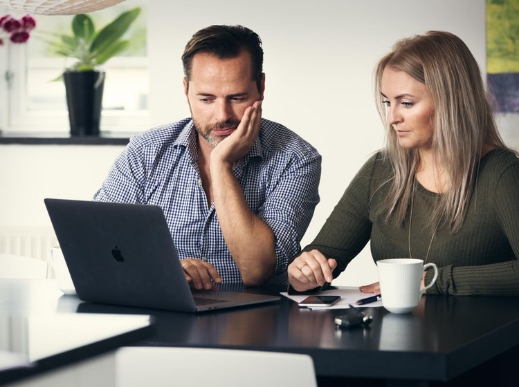 På FDM.dk kan du finde vors bilviden og services.