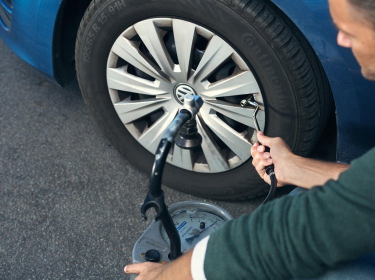  Forkert dæktryk kan have betydning for din sikkerhed og dit forbrug af drivmiddel..