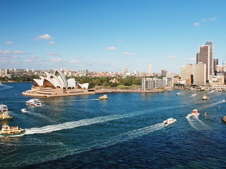 På en tur til Austrailen kan du opleve stemningen omkring Operahuset i Sydney