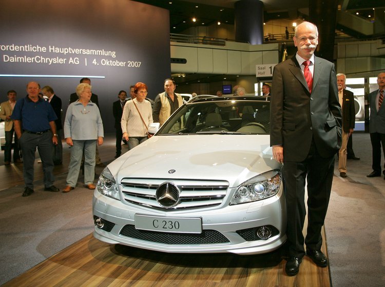 Mercedes-Benz tilbagekalder 238.000 biler i Tyskland efter fund af snydesoftware.