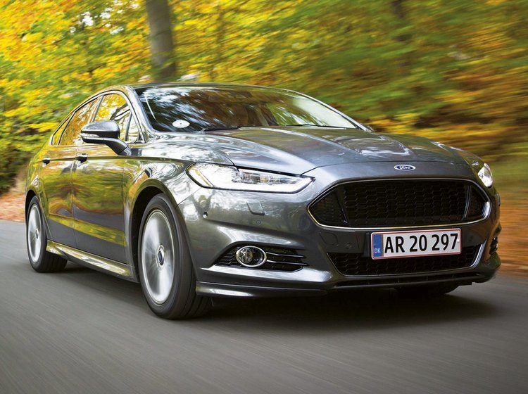 Ford Mondeo forfra