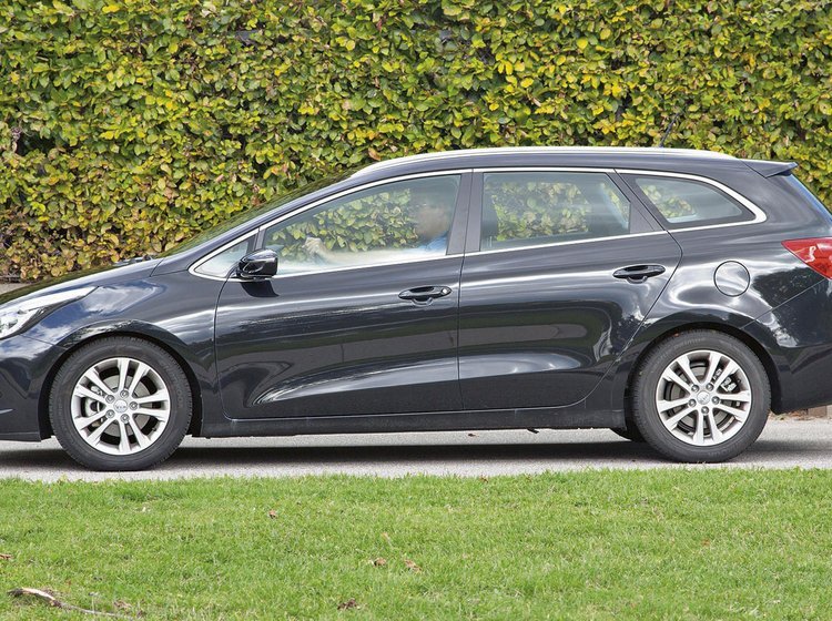 Kia Ceed fra siden