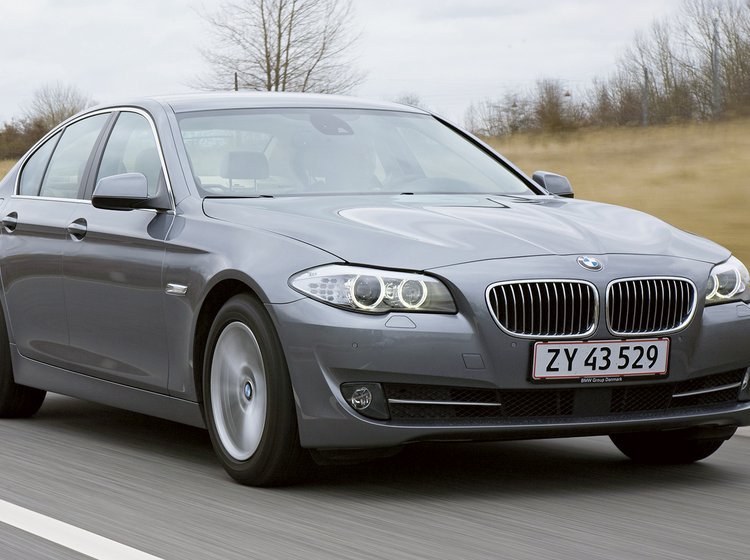 BMW 5-serie set forfra
