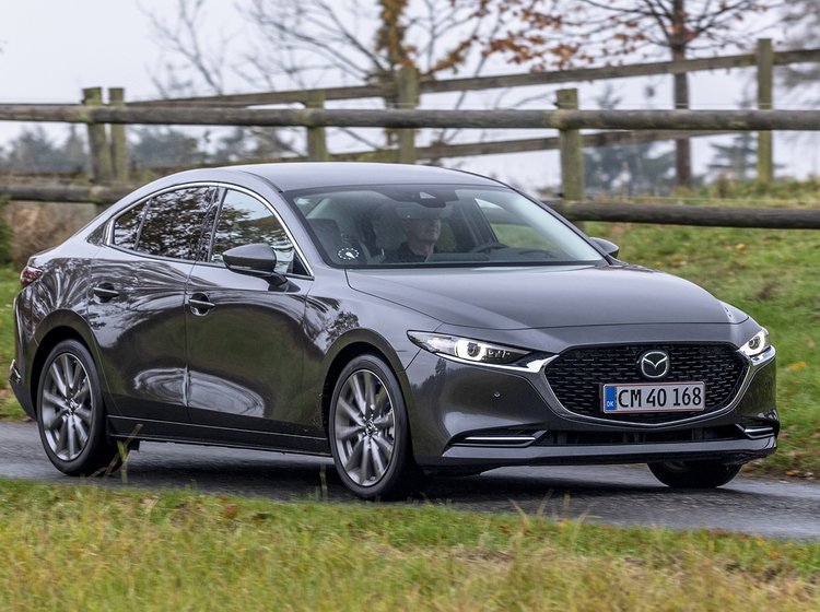 Mazda 3 set forfra