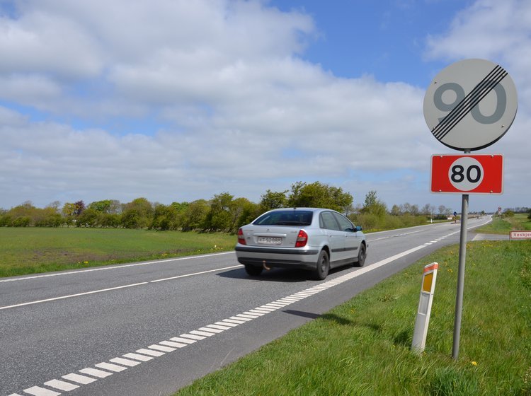 De danske veje er mange steder ikke gearet til fremtidens biler.