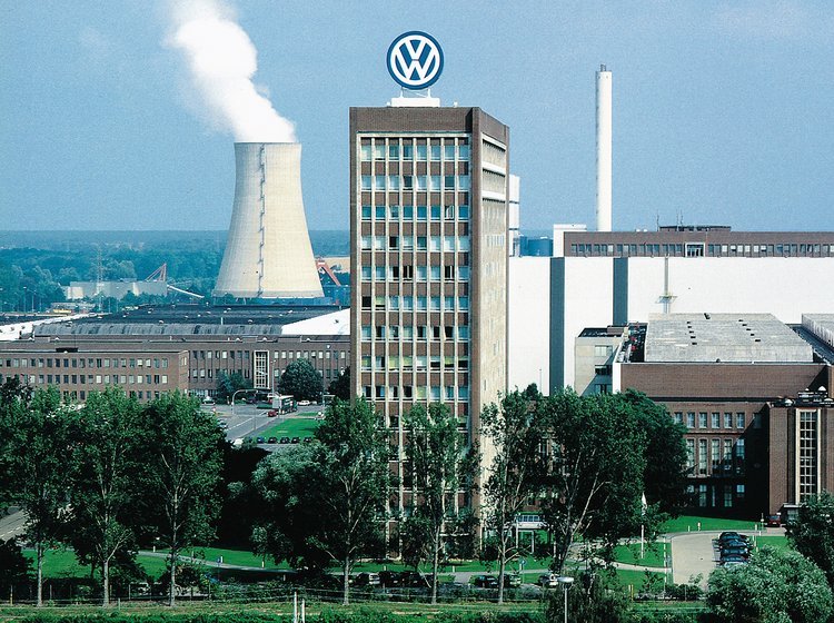 Volkswagen er blandt de tyske bilproducenter, som er dømt af EU for ulovligt samarbejde.