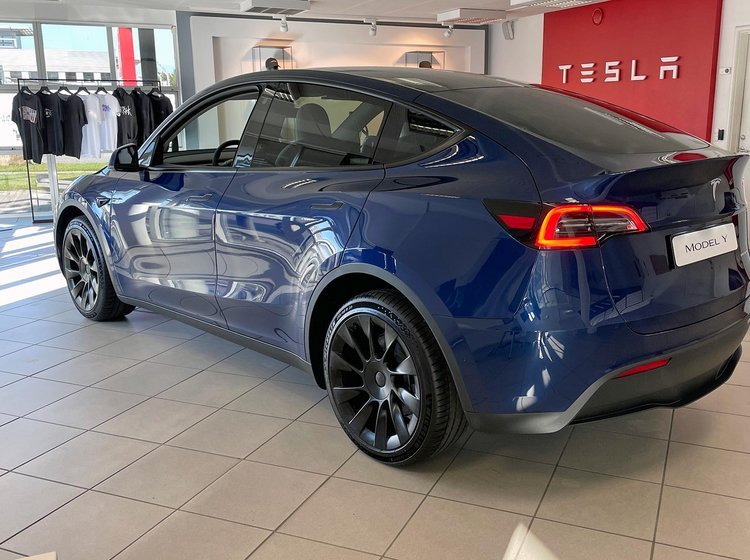 Tesla Model Y er nu i Danmark.