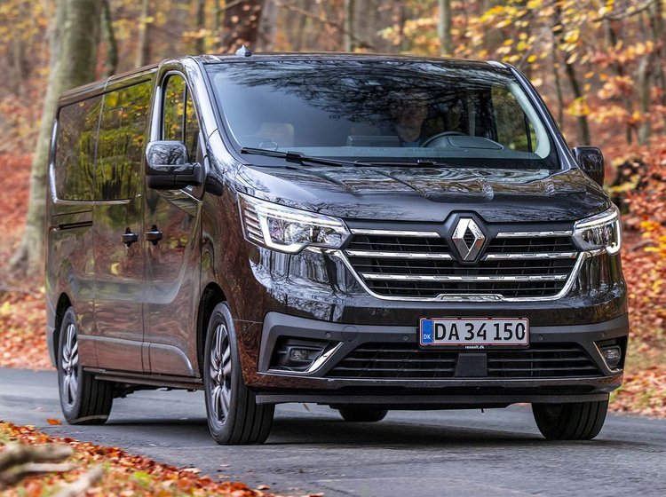 Renault Trafic Spaceclass set forfra