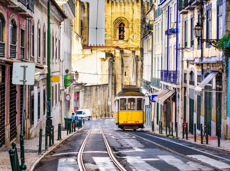 Gade i by i Portugal.