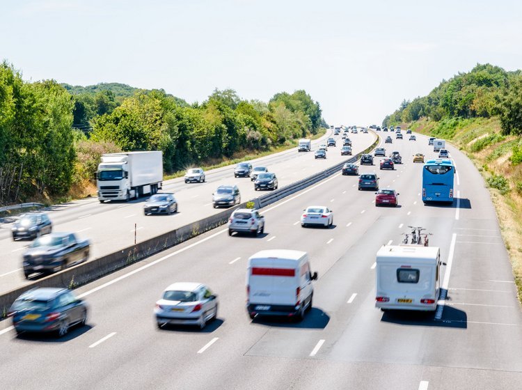 Ferietrafik på europæisk motorvej