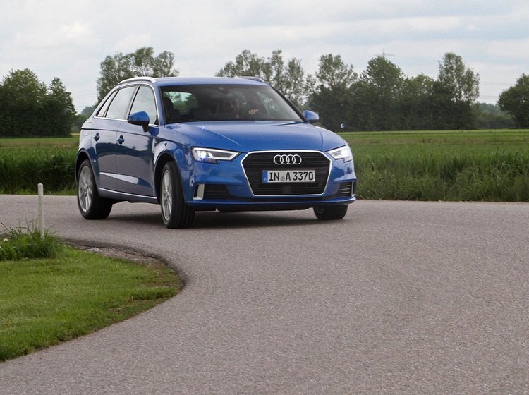 Audi A3.