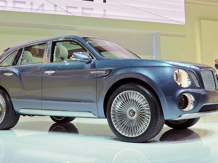 Bentley EXP 9 F-konceptbilen fra 2012 bliver til virkelighed i 2016. Hvor meget designet ændres, er uvist.
