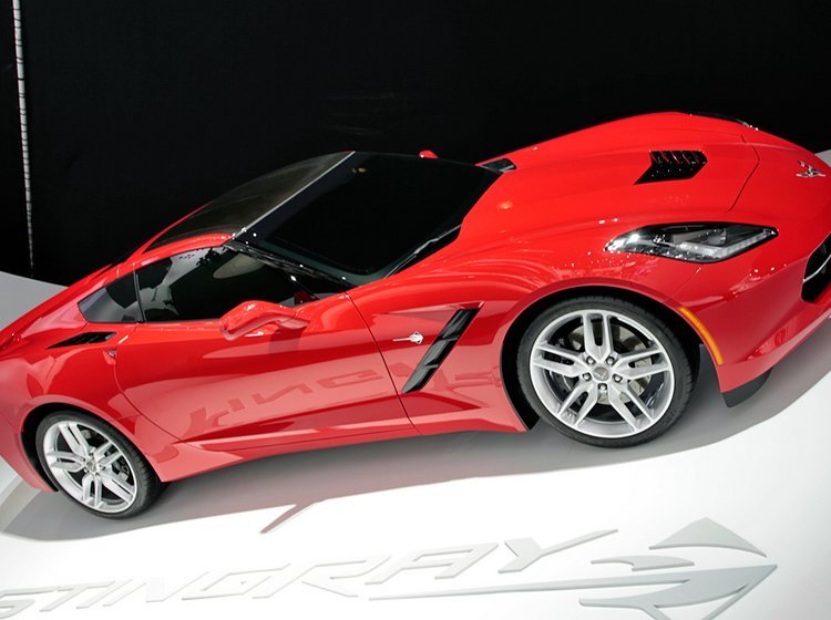 Syvende generation Corvette gør sin entré på bilshowet i Detroit.