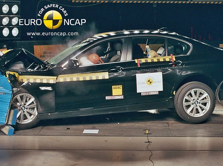 BMW 5-serie i Euro NCAPs crashtest.