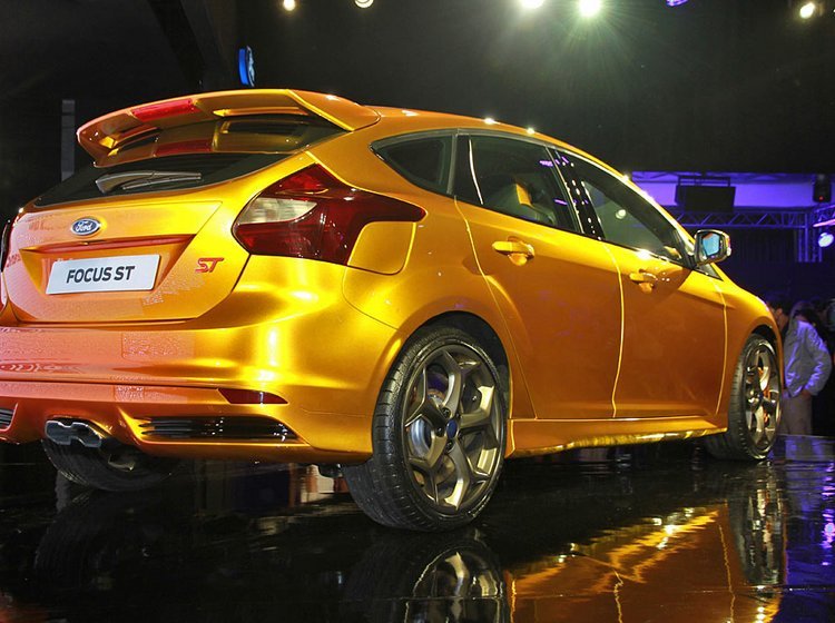 Ford Focus ST som den præsenteres i Paris.