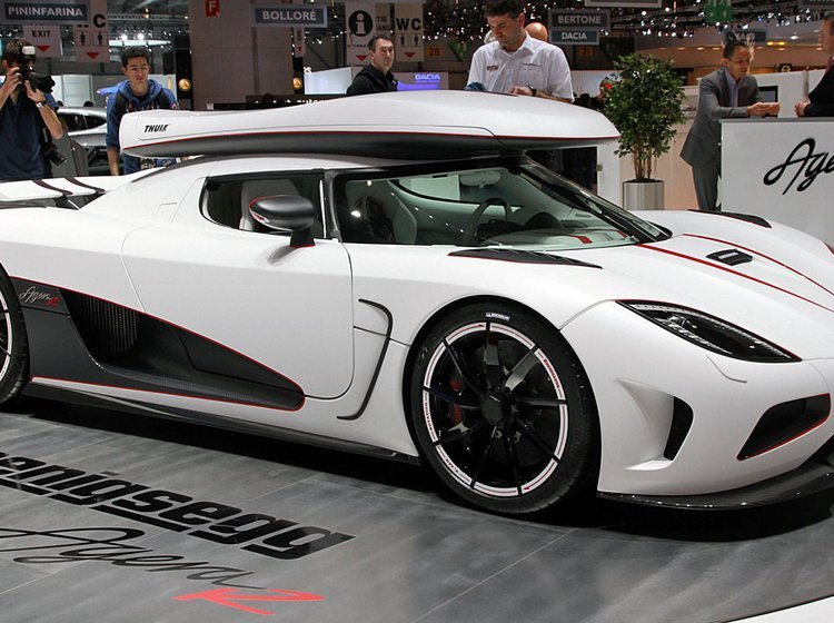 Koenigsegg Agera med tilpasset tagboks.