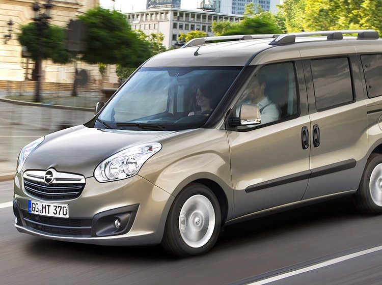 Opel Combo er en familiebil med op til syv sæder.
