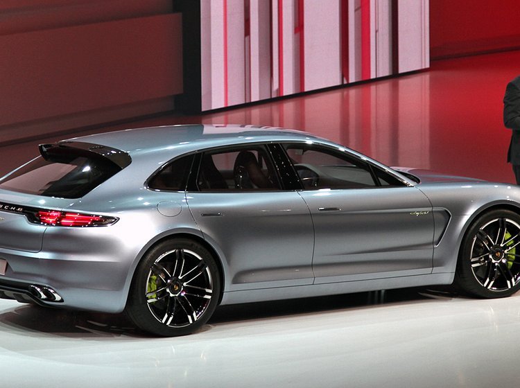 Porsche Panamera Sport Turismo har premiere forud for Paris-udstillingen.