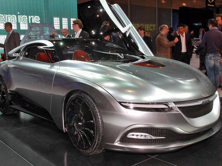 Saab PhoeniX er en konceptbil, der giver en ide om, hvordan næste generation af 9-3 kommer til at se ud.