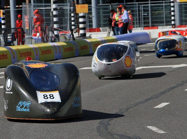 Det er spøjse biler, der dyster i Shell Eco-marathon.