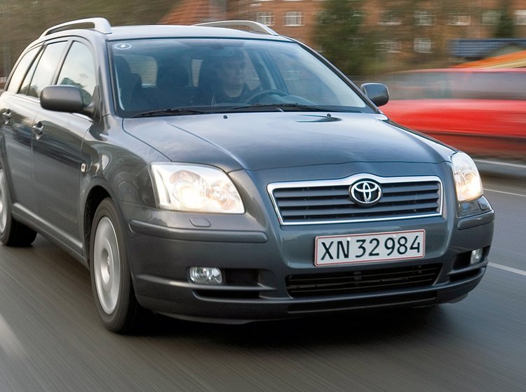 Toyota Avensis fra årgang 2007.