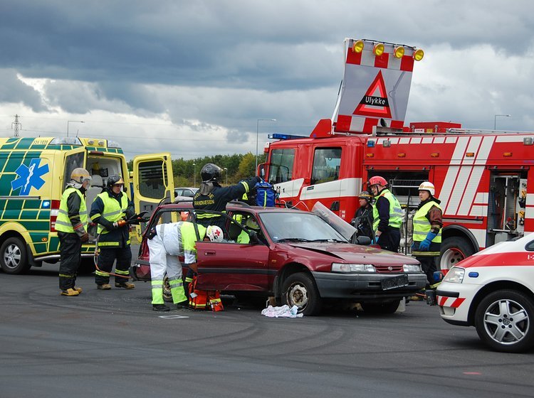 Stadig færre dør i trafikken. Billedet er fra en øvelse på FDM Sjællandsringen.
