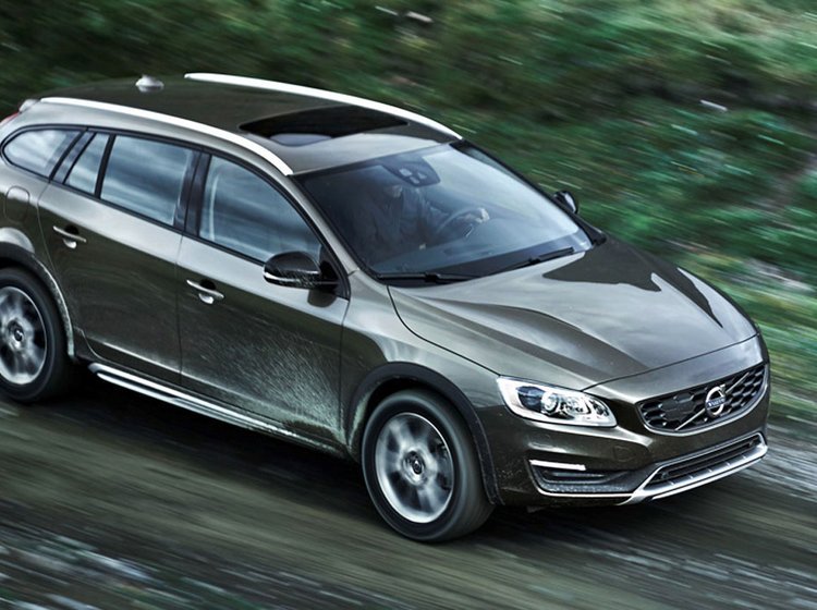 Volvo V60 Cross Country.
