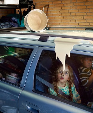 FDM Bilforsikring - familie i bil