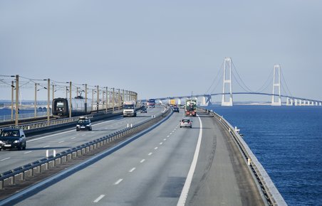 Vestbroen over Storebælt