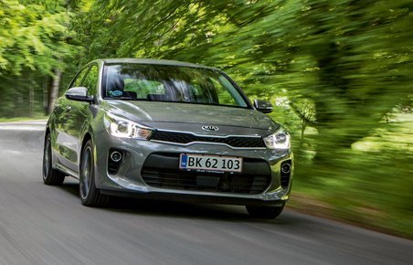 Kia Rio set forfra