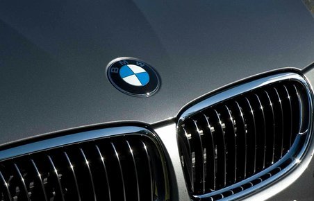 BMW tilbagekalder 324.000 biler 